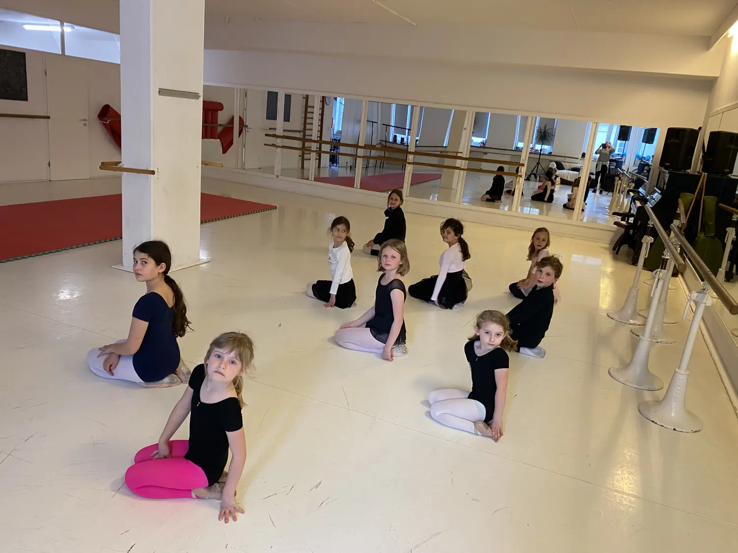 Tressa Arts & Entertainment School, Kindertanztraining